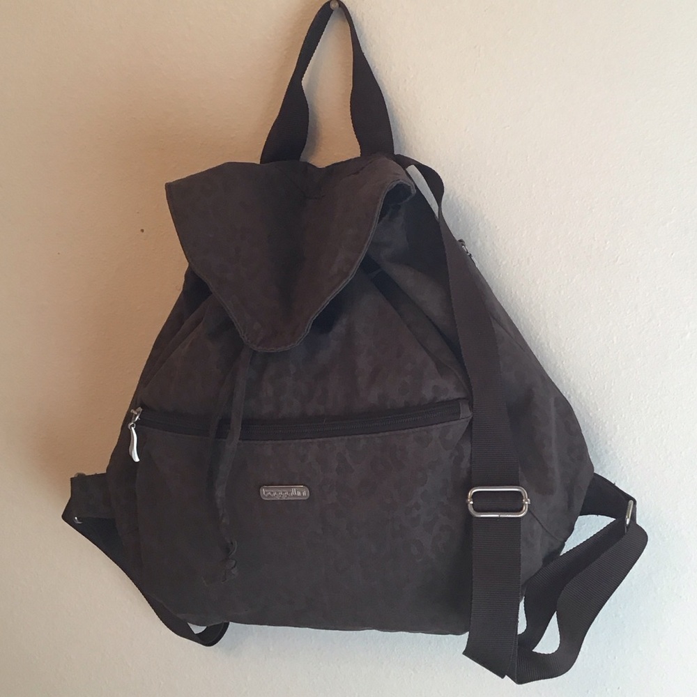 ✔️Baggallini Brown Leopard Backpack, Great Condition